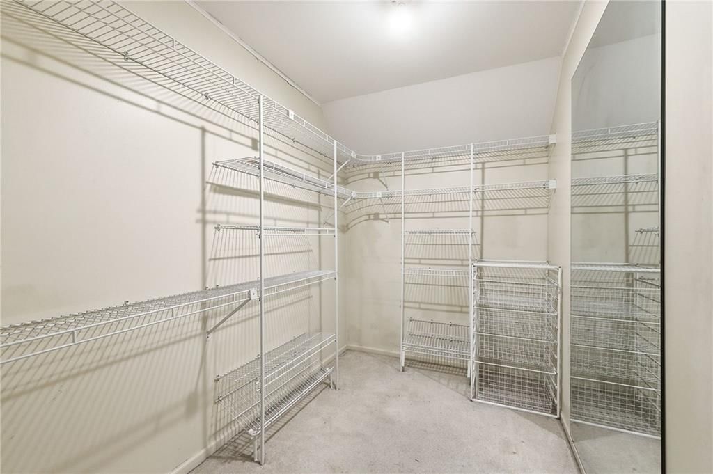 18325 Aberdeen Street — photo 33