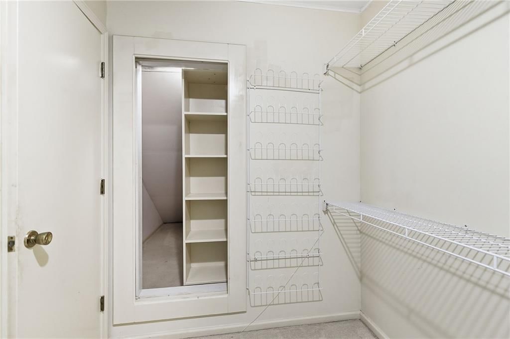 18325 Aberdeen Street — photo 34