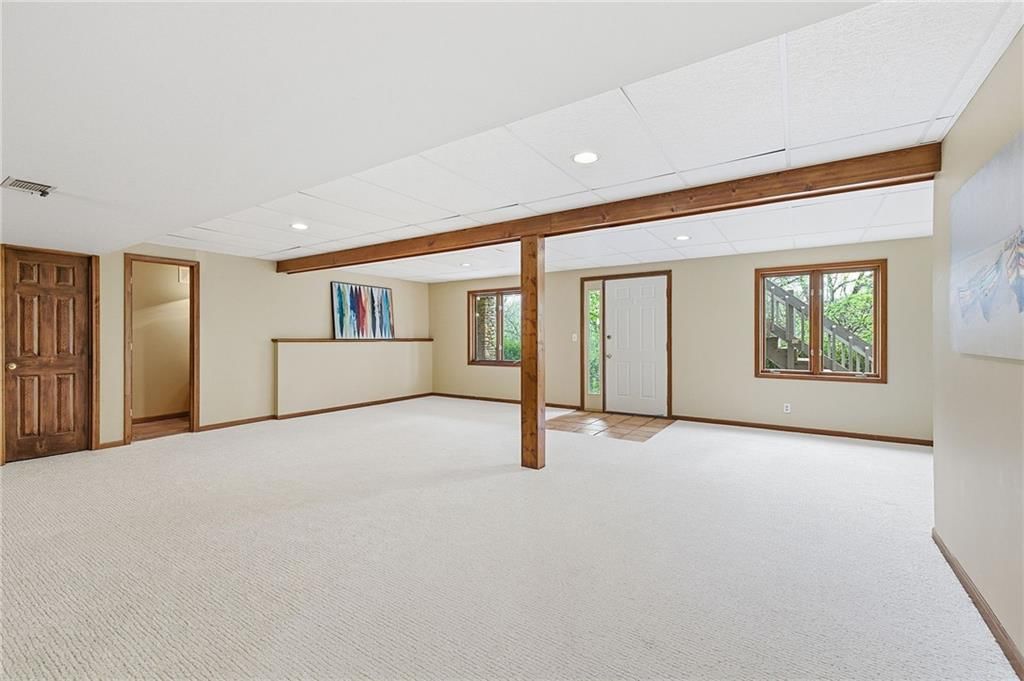 18325 Aberdeen Street — photo 37