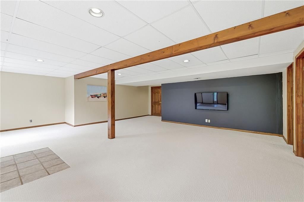 18325 Aberdeen Street — photo 38