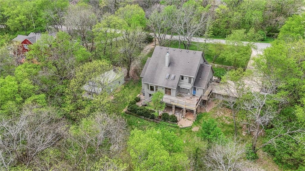 18325 Aberdeen Street — photo 56