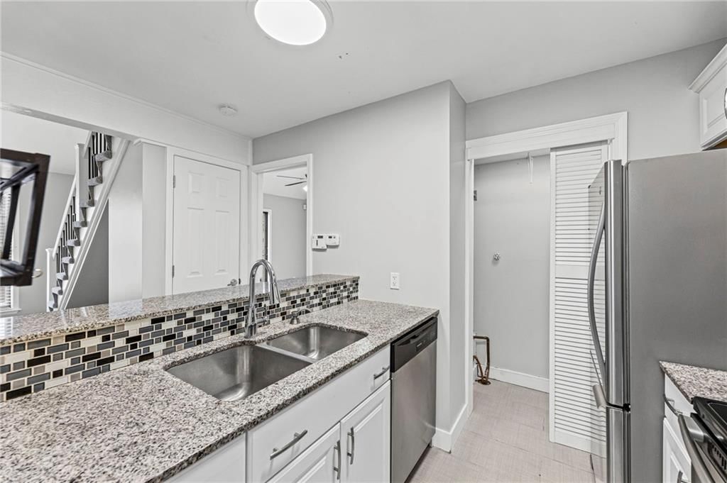 11903 W 58th   Unit H Place — photo 8