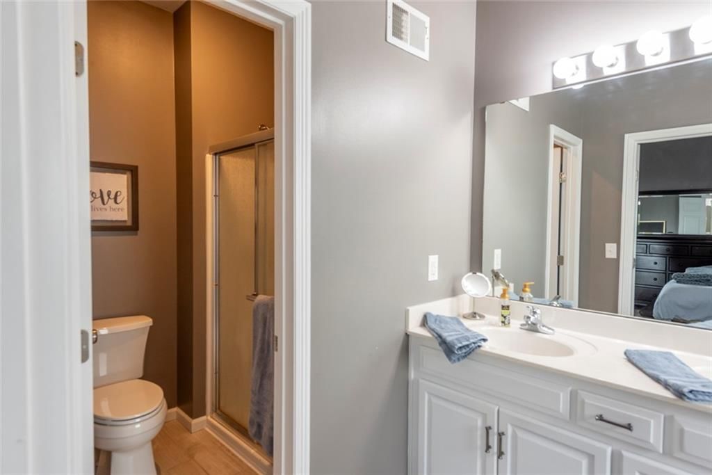 8544 N Ava Avenue — photo 13