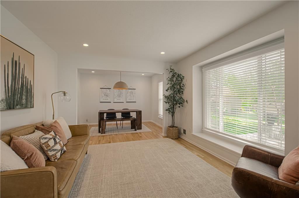 7626 canterbury Drive — photo 5