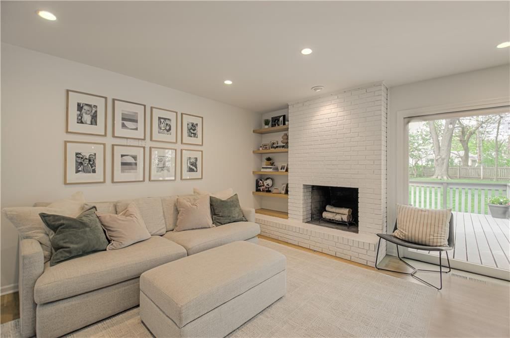 7626 canterbury Drive — photo 9