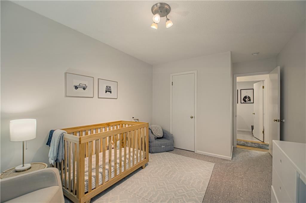 7626 canterbury Drive — photo 22