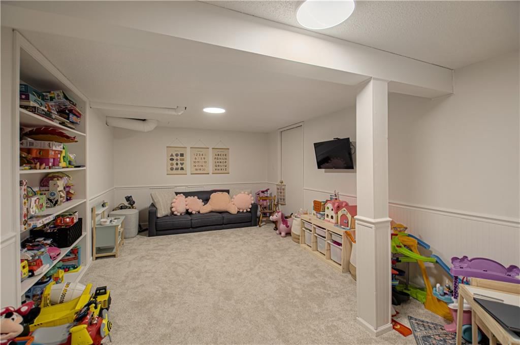 7626 canterbury Drive — photo 29