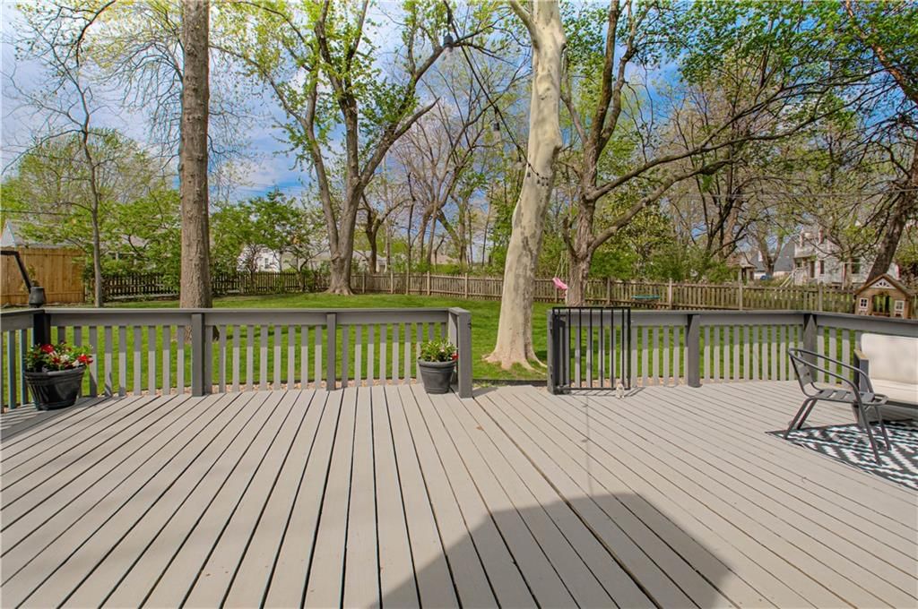 7626 canterbury Drive — photo 30