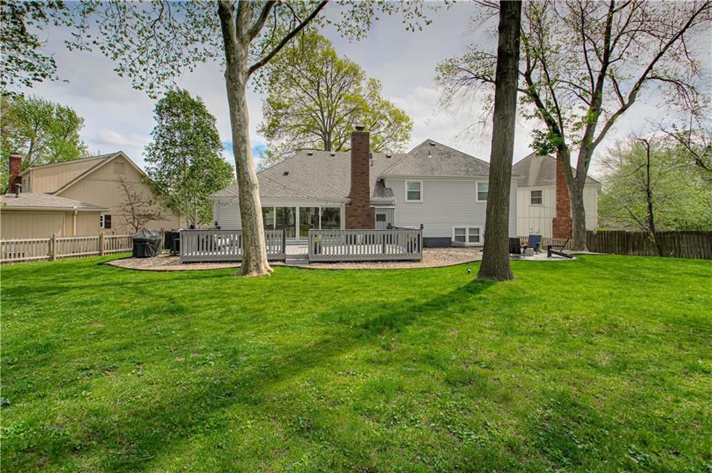 7626 canterbury Drive — photo 39