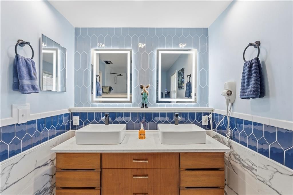 121 Highland Park Avenue — photo 23