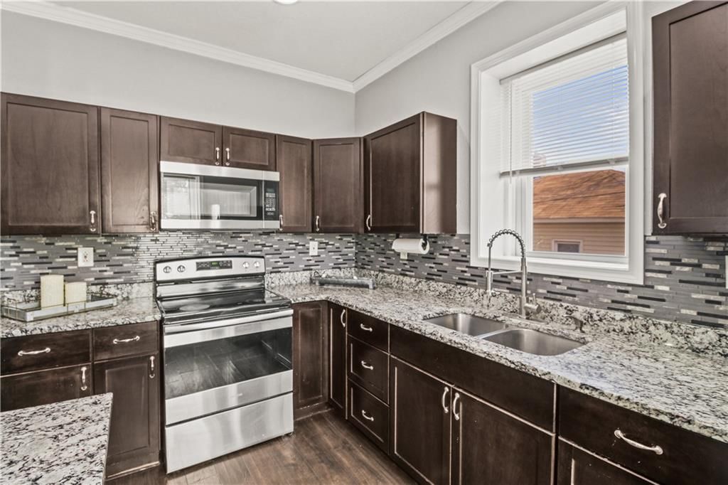 753 Simpson Avenue — photo 13