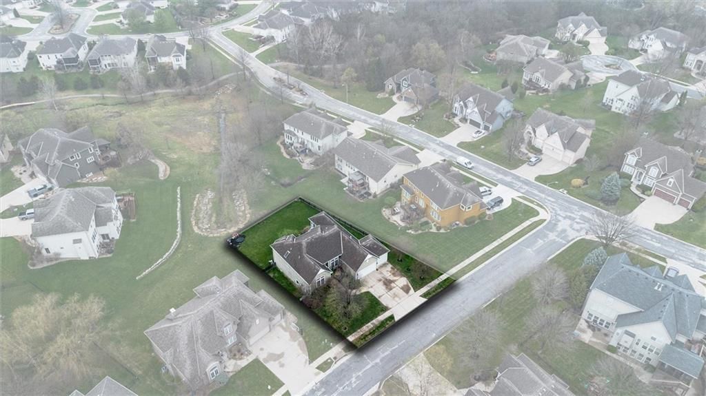 700 SW Winterstar Drive — photo 31