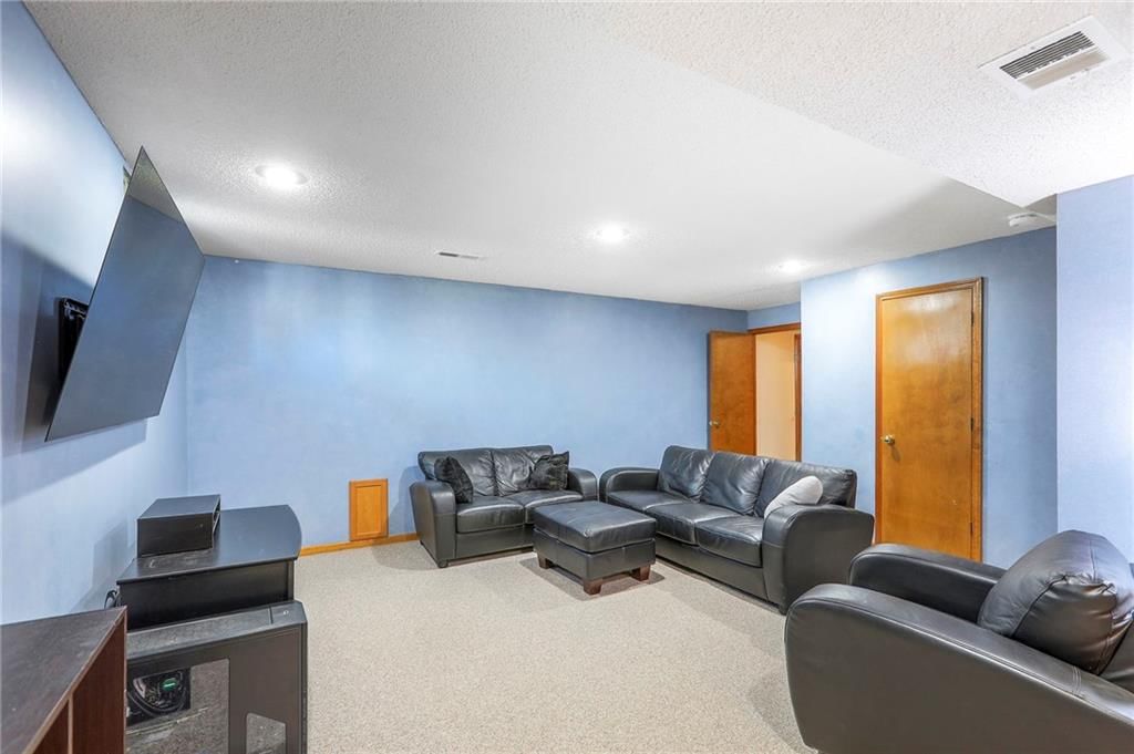 1229 Applewood Street — photo 28
