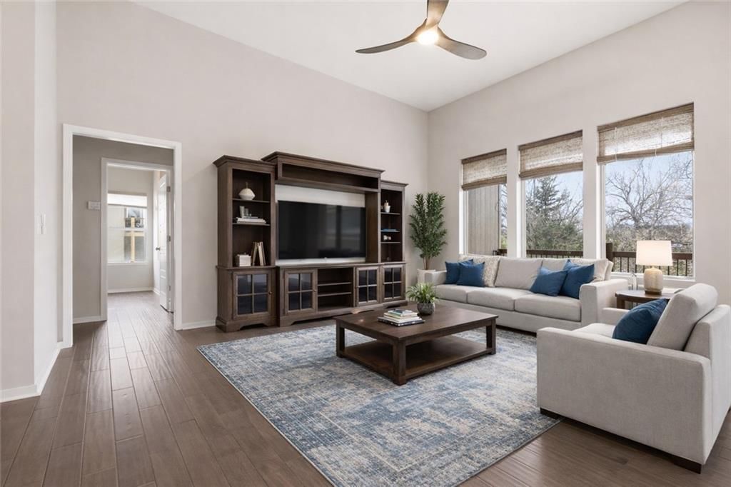 1060 N Sumac Street — photo 4