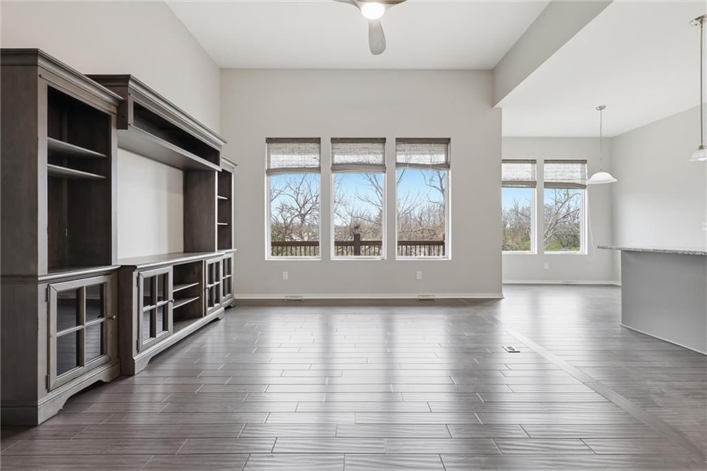 1060 N Sumac Street — photo 7