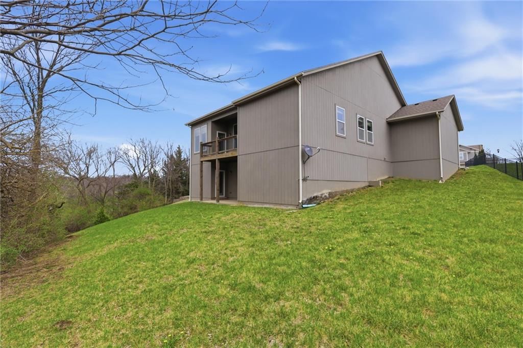 1060 N Sumac Street — photo 32