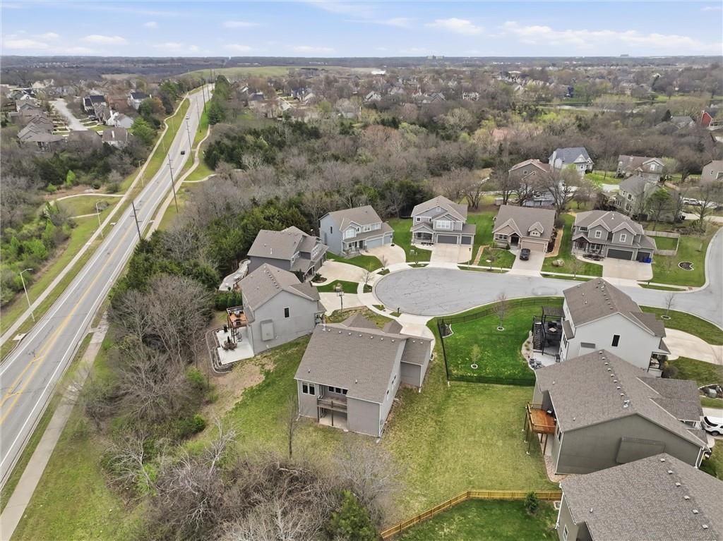 1060 N Sumac Street — photo 35