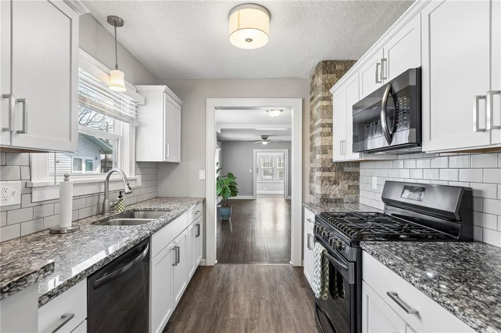 528 S Hardy Avenue — photo 11