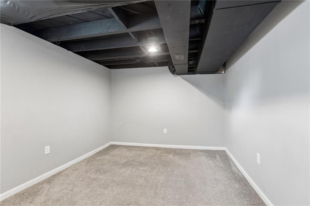 528 S Hardy Avenue — photo 26