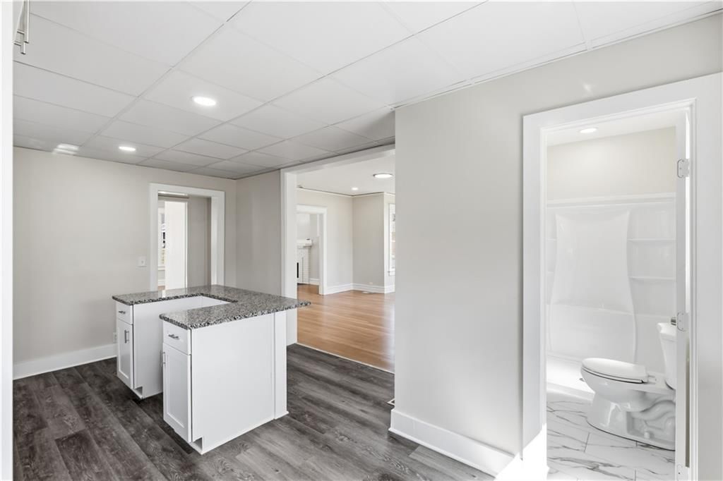 1707 Franklin Avenue — photo 15