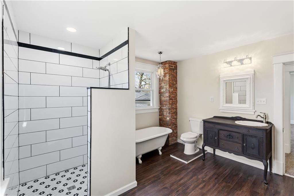 1707 Franklin Avenue — photo 24