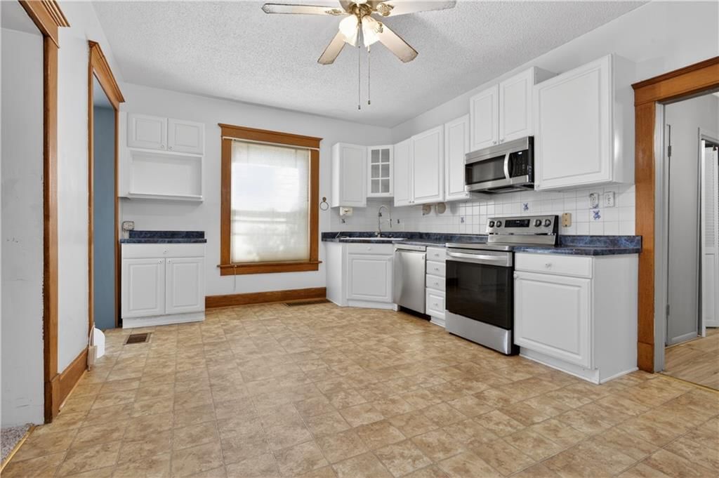 612 W Cherry Street — photo 19