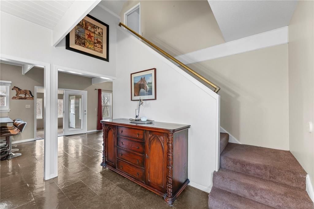 25828 Old KC Road — photo 3