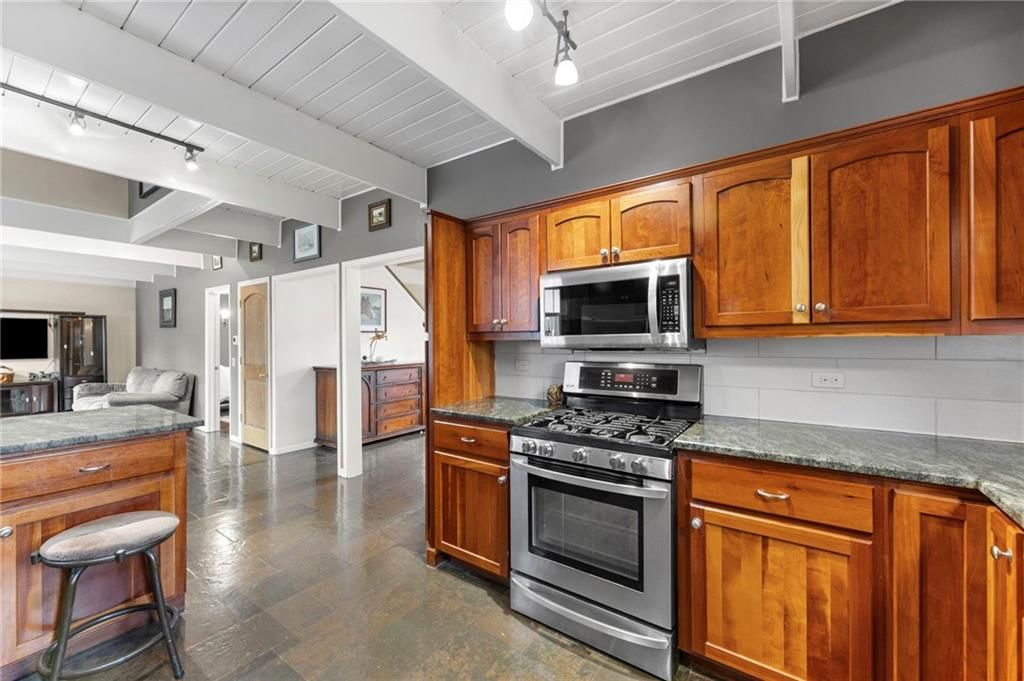 25828 Old KC Road — photo 14