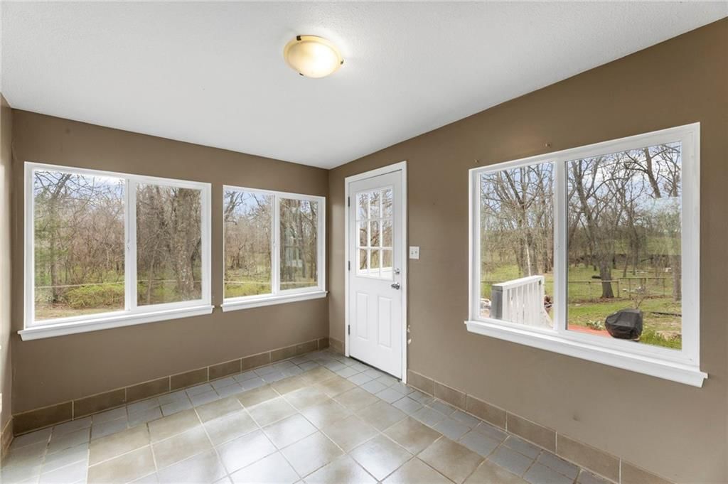 25828 Old KC Road — photo 16