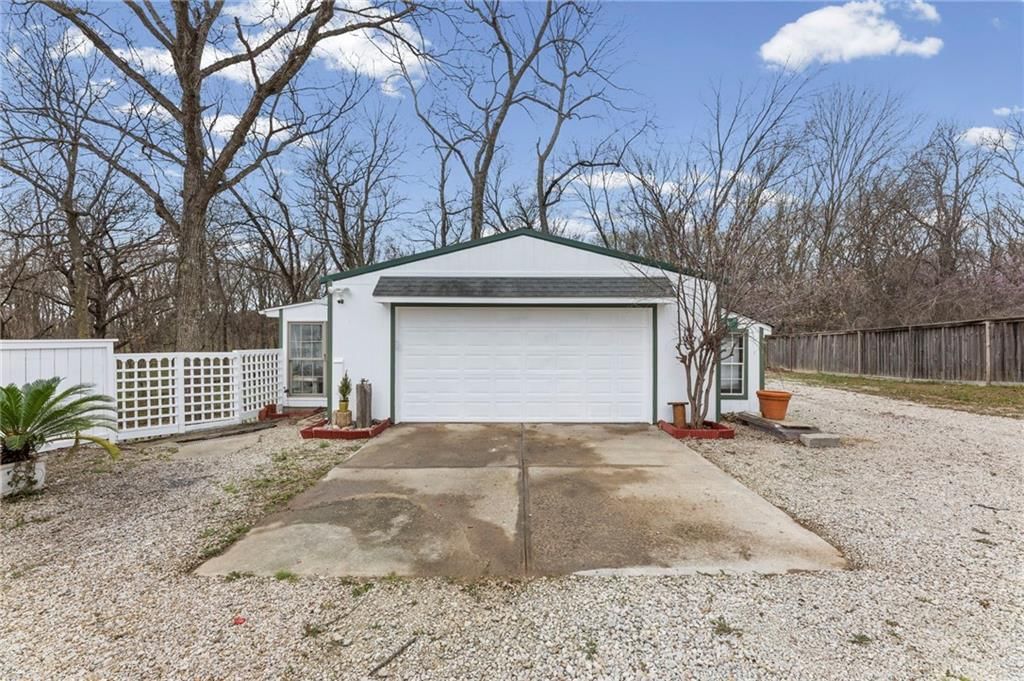 25828 Old KC Road — photo 46