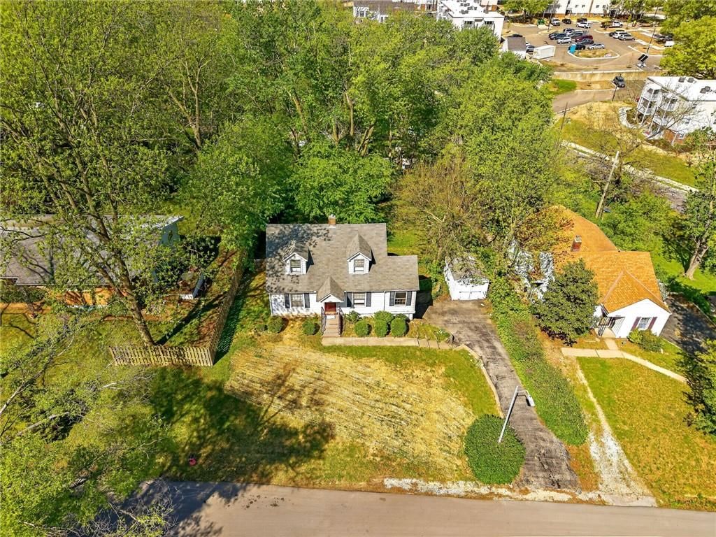 3634 N College Avenue — photo 34