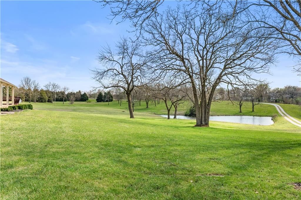 22400 N Frontage Road — photo 34