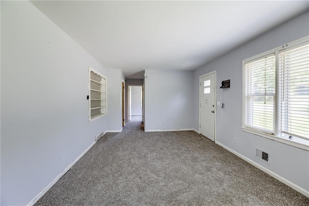 11003 E 60th Terrace — photo 4