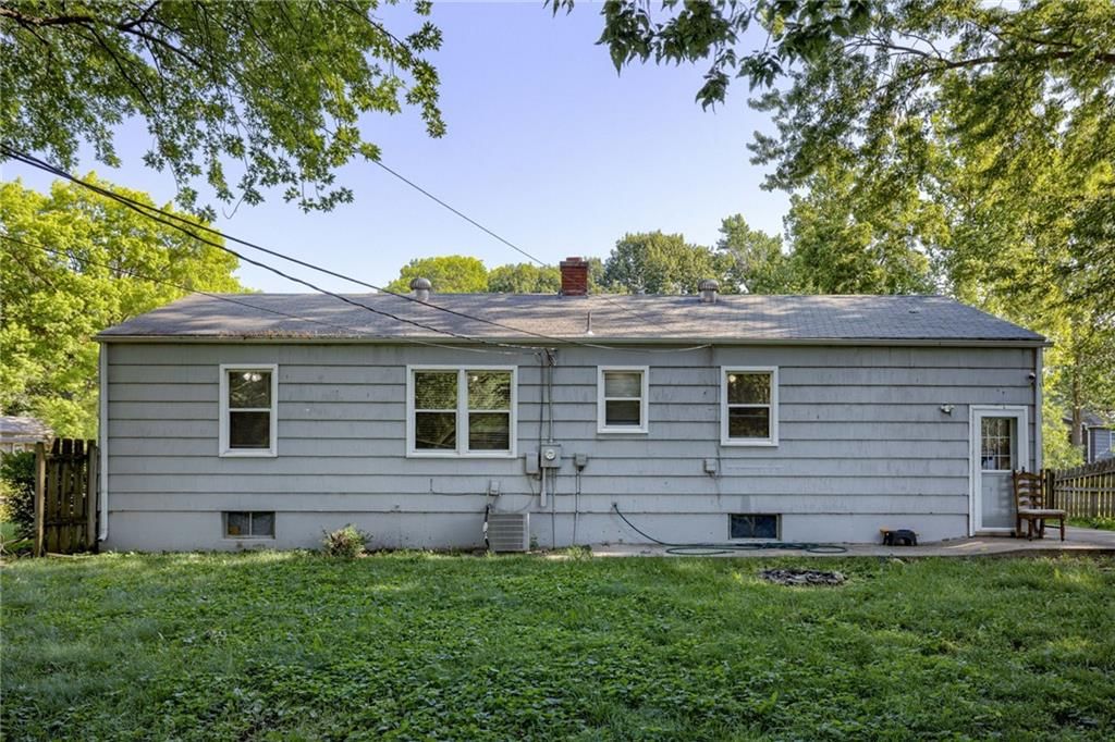11003 E 60th Terrace — photo 20