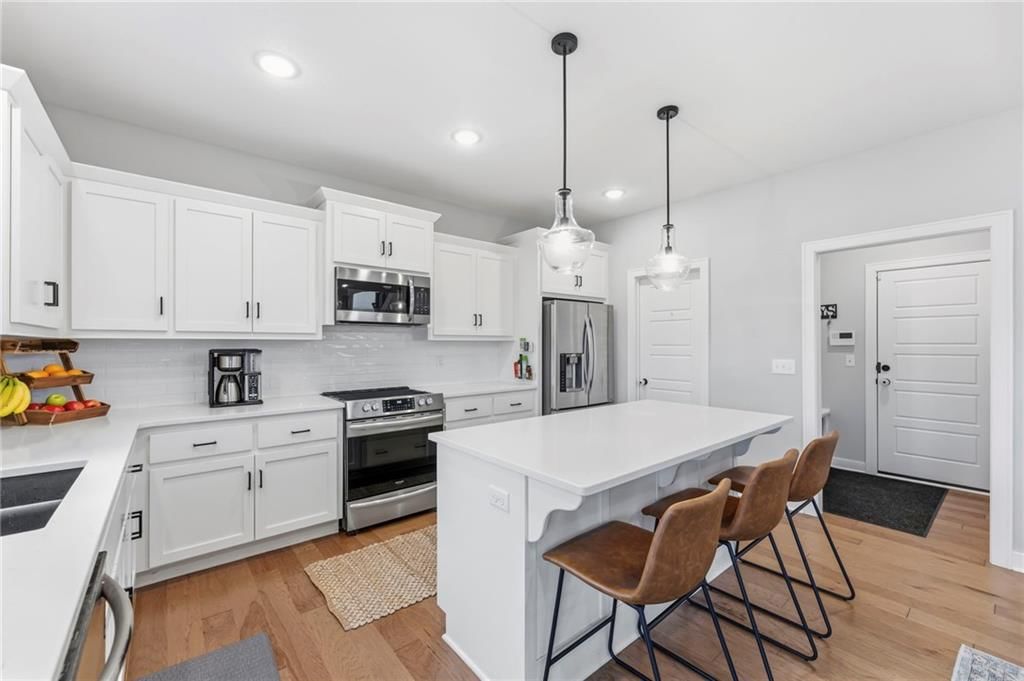 18910 Ocheltree Street — photo 17