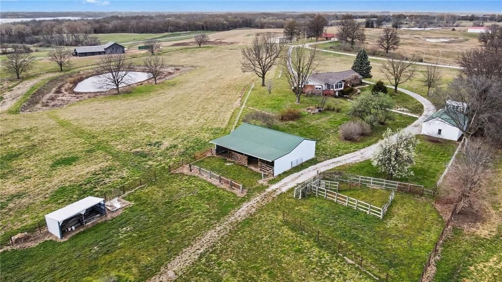 6409 Clinton County Line Road — photo 39