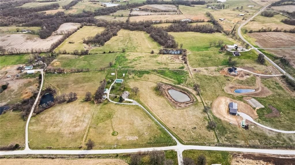 6409 Clinton County Line Road — photo 41