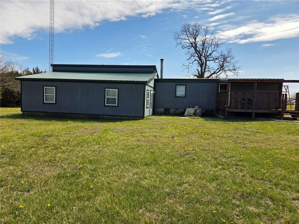 1449 Indian Road — photo 12