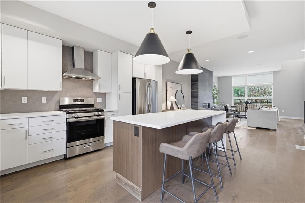1722 Madison Avenue — photo 9