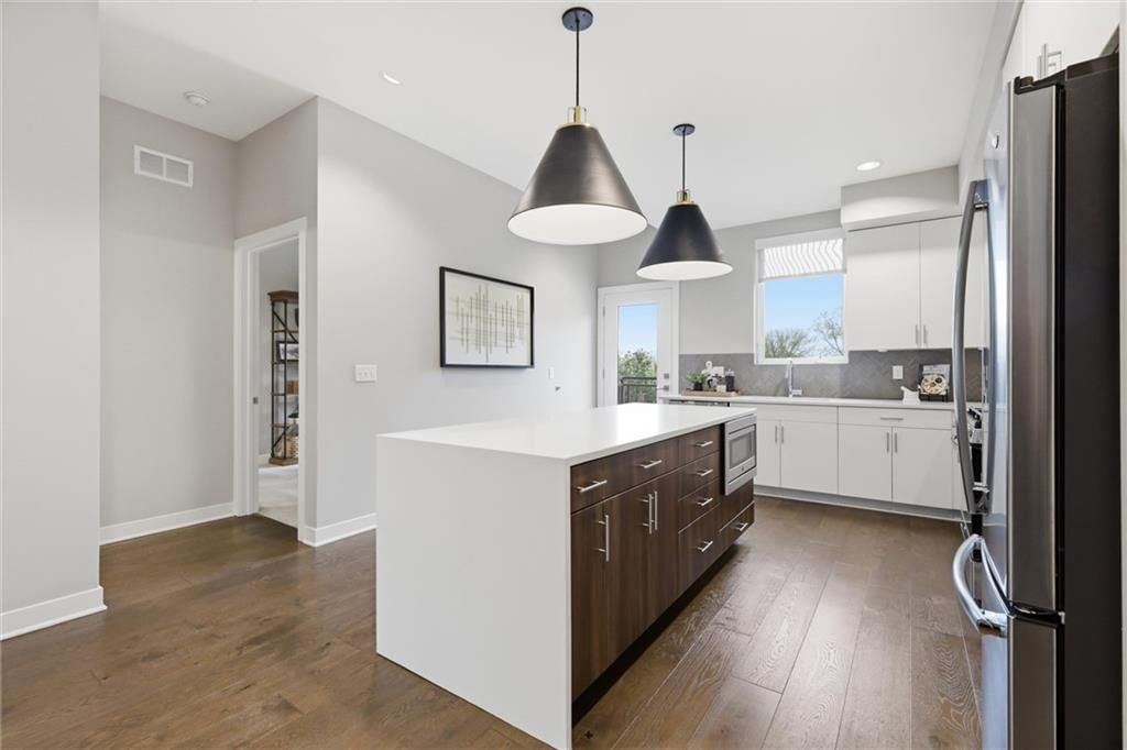 1722 Madison Avenue — photo 11