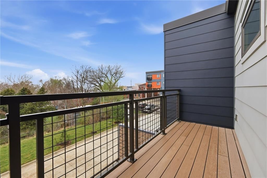 1722 Madison Avenue — photo 31