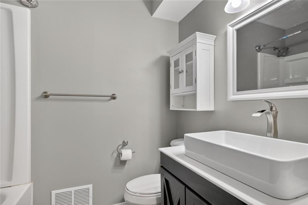 4228 S Stayton Avenue — photo 15