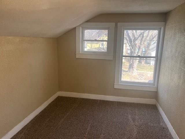 325 Brown Avenue — photo 5