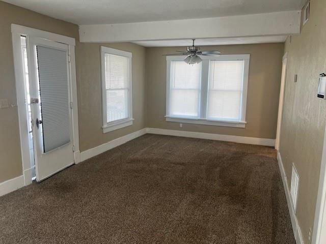 325 Brown Avenue — photo 9
