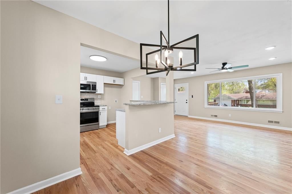 6408 N Central Street — photo 8
