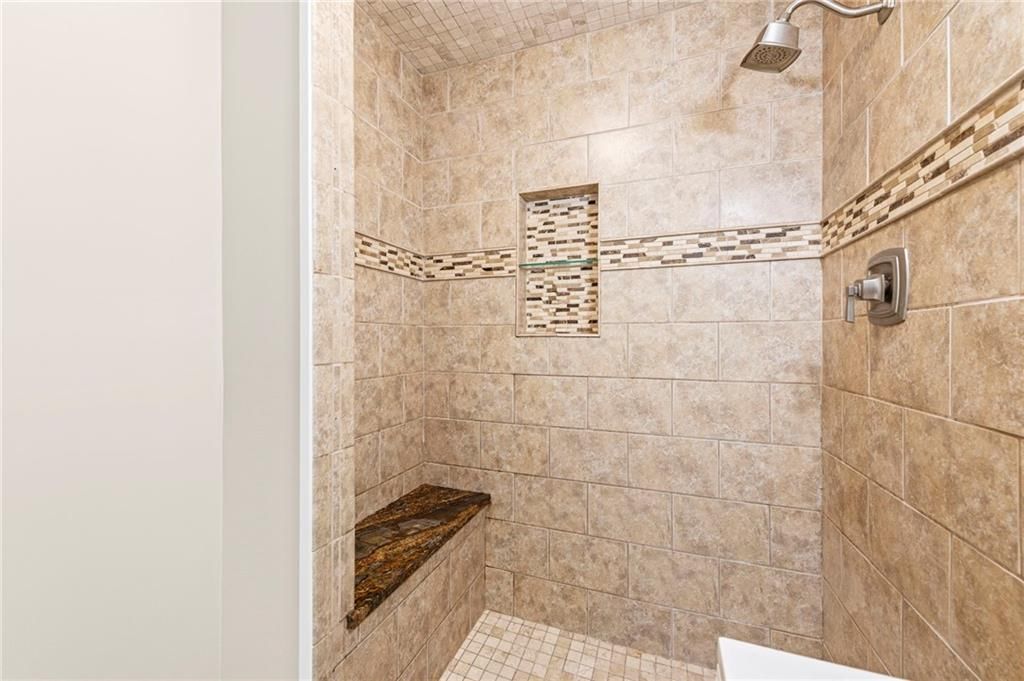 6408 N Central Street — photo 17