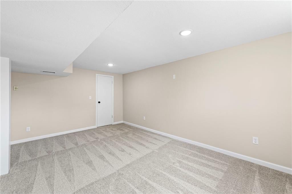 6408 N Central Street — photo 19