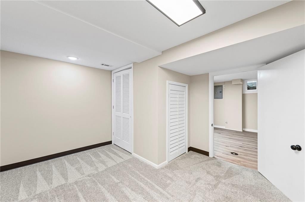 6408 N Central Street — photo 30