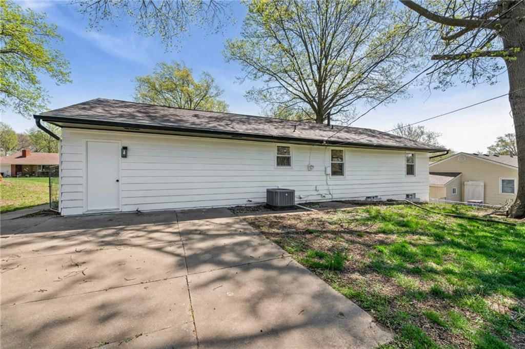 6408 N Central Street — photo 31