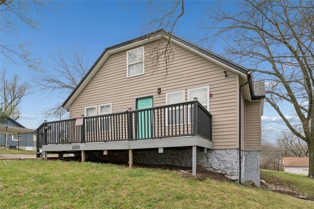 2200 S Hall Road — photo 3